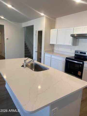 17182 W OBERLIN Way, Surprise, AZ 85387