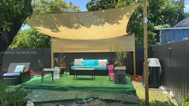 550 NW 43rd Place, Miami, FL 33126
