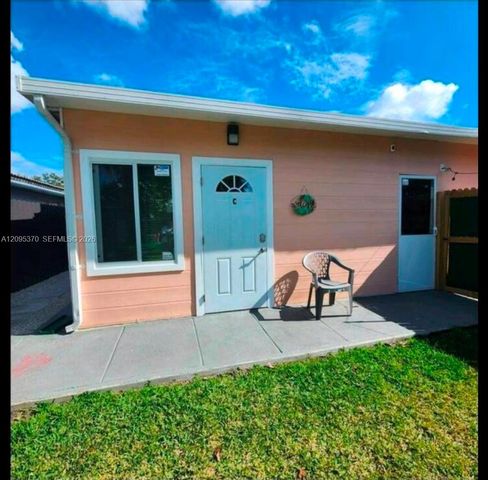 550 NW 43rd Place, Miami, FL 33126