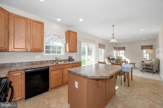 206 BLANCA CT, Frederick, MD 21702