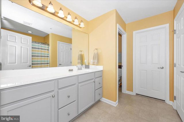 206 BLANCA CT, Frederick, MD 21702