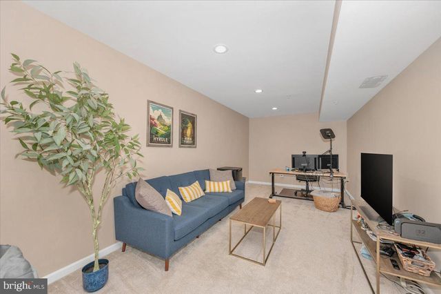 206 BLANCA CT, Frederick, MD 21702