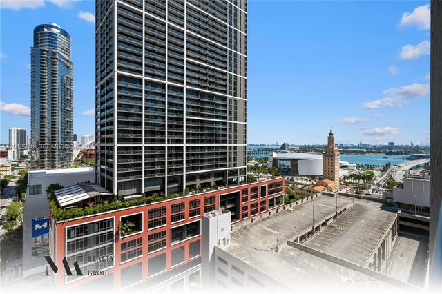 121 NE 5th street 3200, Miami, FL 33132