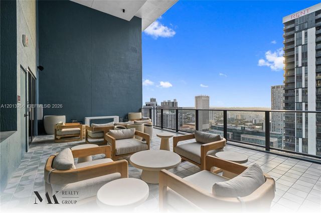 121 NE 5th street 3200, Miami, FL 33132