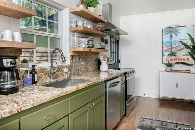 912 Apple, Fredericksburg, TX 78624