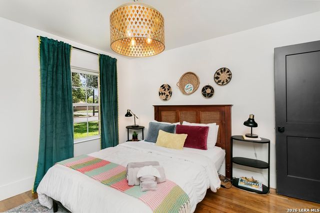 912 Apple, Fredericksburg, TX 78624