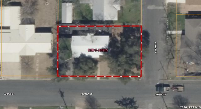 912 Apple, Fredericksburg, TX 78624