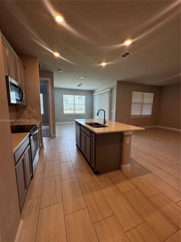 6712 NW Cloverdale Ave 0, Port St. Lucie, FL 34987