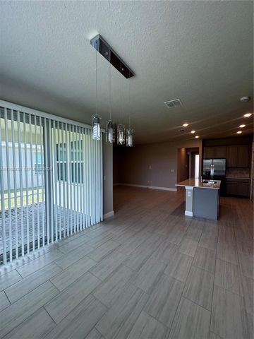 6712 NW Cloverdale Ave 0, Port St. Lucie, FL 34987