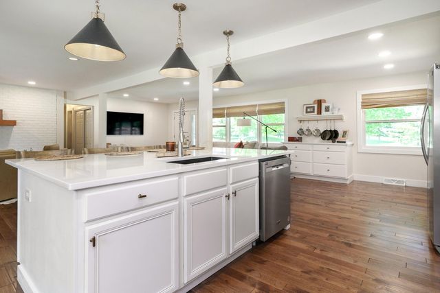 1010 Alton Darby Creek Road, Galloway, OH 43119