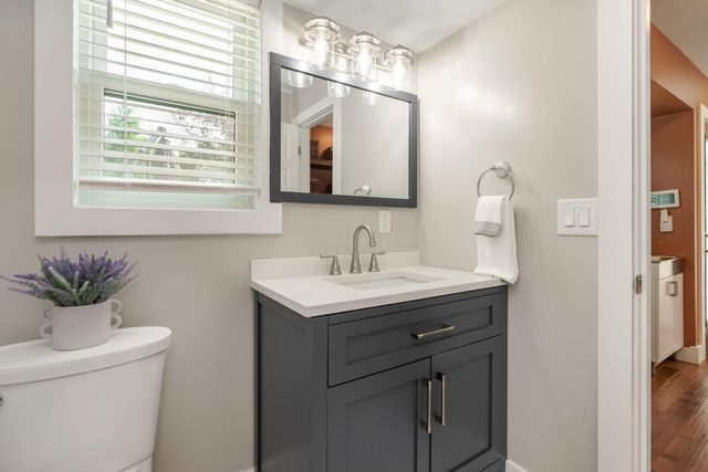 1010 Alton Darby Creek Road, Galloway, OH 43119