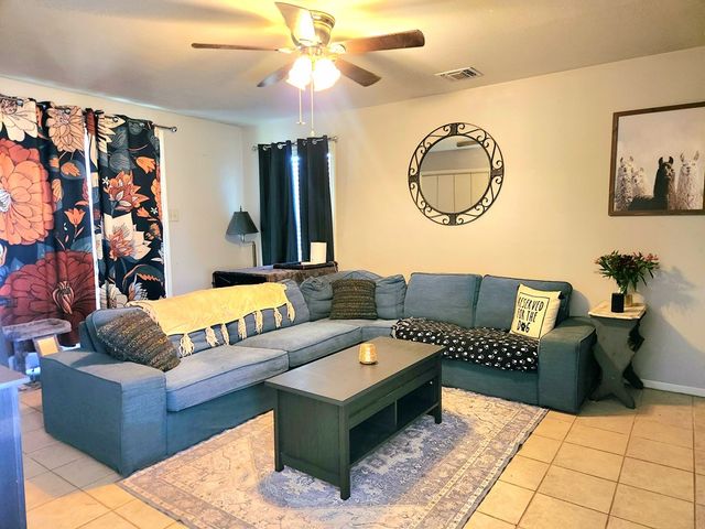 124 Ace Ranch Rd, Kerrville, TX 78028