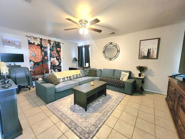 124 Ace Ranch Rd, Kerrville, TX 78028