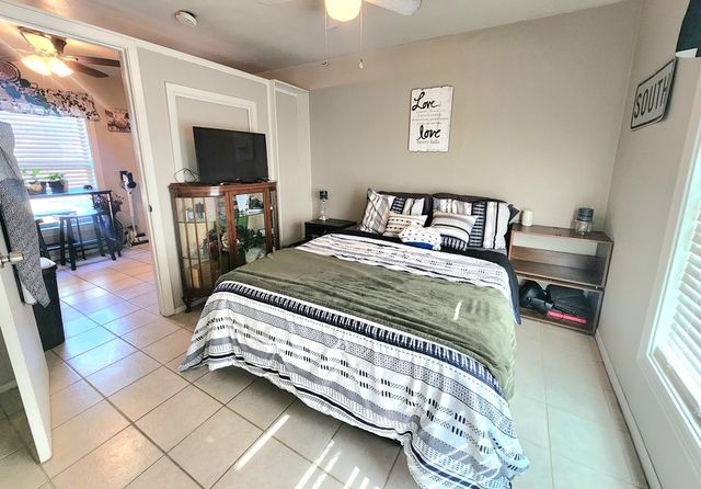 124 Ace Ranch Rd, Kerrville, TX 78028