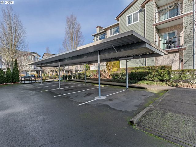 10664 Ne HOLLY St 204, Hillsboro, OR 97006
