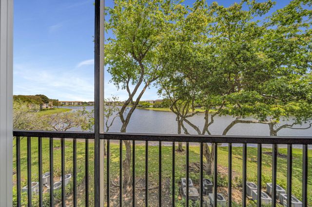 801 SW 141st Avenue 306o, Pembroke Pines, FL 33027