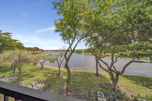 801 SW 141st Avenue 306o, Pembroke Pines, FL 33027