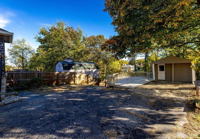 2945 Feltz Avenue, Cincinnati, OH 45211