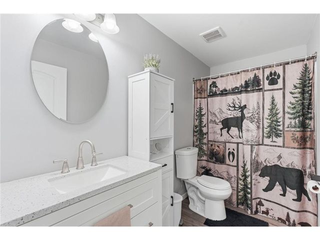 1381 Pheasant Run, New Richmond, WI 54017