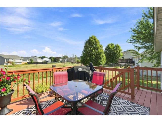 1381 Pheasant Run, New Richmond, WI 54017