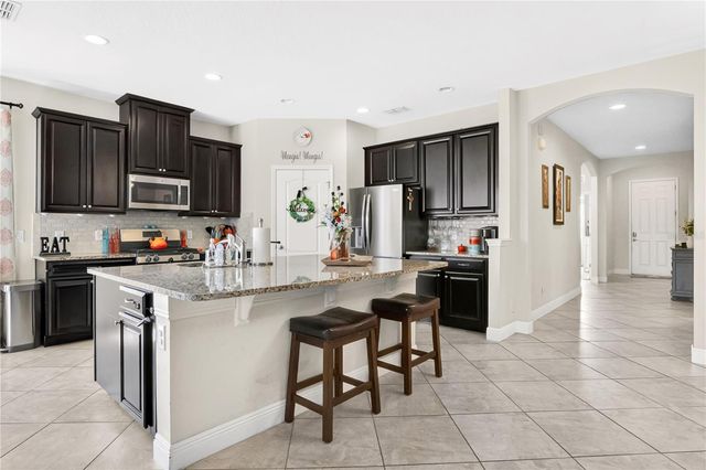 850 BUCKLEBURY LOOP, Apopka, FL 32703