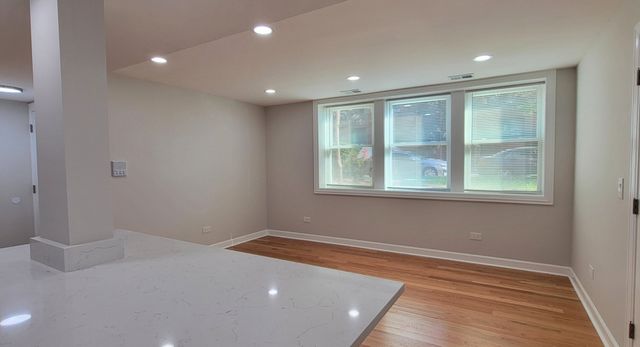 2836 W Arthur Street GE, Chicago, IL 60645