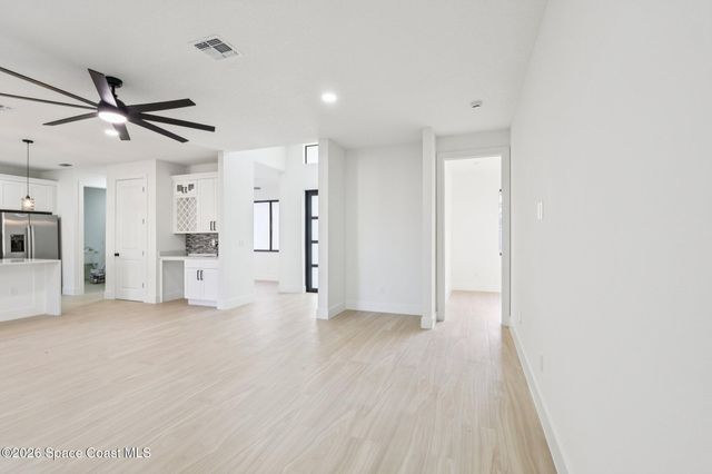 3271 Hall Road SE, Palm Bay, FL 32909