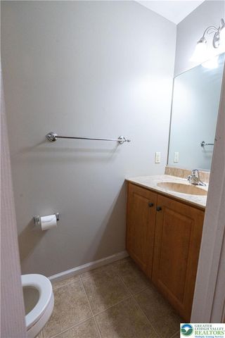 127 Highlands Circle, Easton, PA 18042