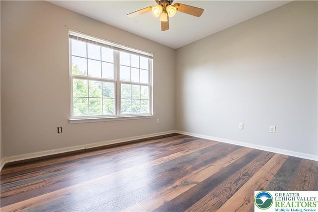 127 Highlands Circle, Easton, PA 18042