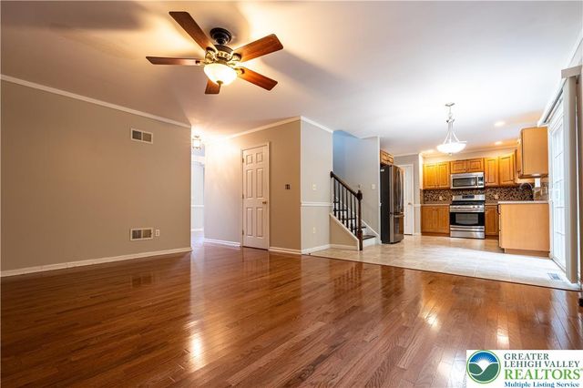 127 Highlands Circle, Easton, PA 18042