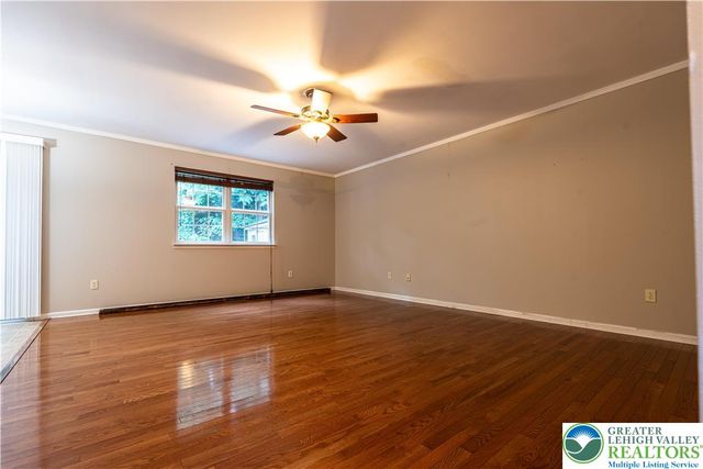 127 Highlands Circle, Easton, PA 18042