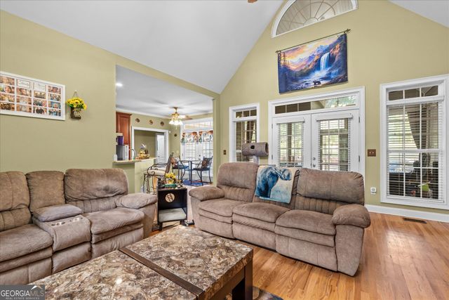 4050 Golfview Court, Villa Rica, GA 30180