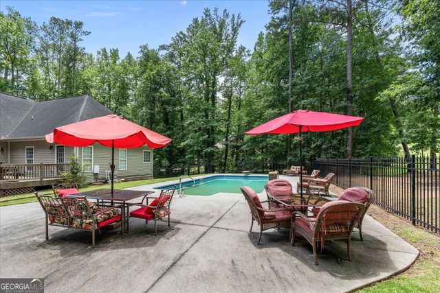 4050 Golfview Court, Villa Rica, GA 30180