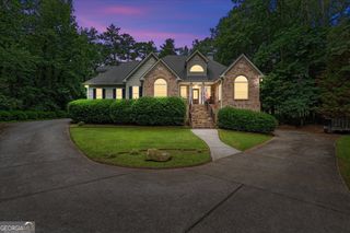 4050 Golfview Court, Villa Rica, GA 30180