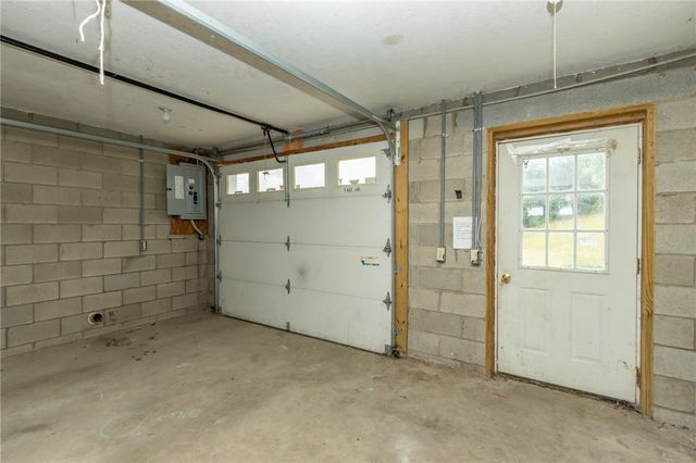 421 Red Mill Rd, Kittanning Twp, PA 16201