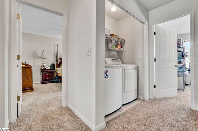 8 Seaside Lane, Greer, SC 29650