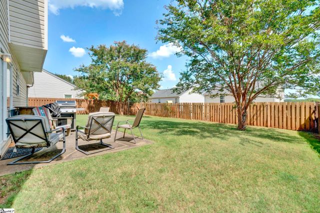 8 Seaside Lane, Greer, SC 29650