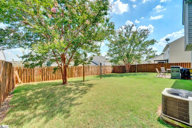 8 Seaside Lane, Greer, SC 29650