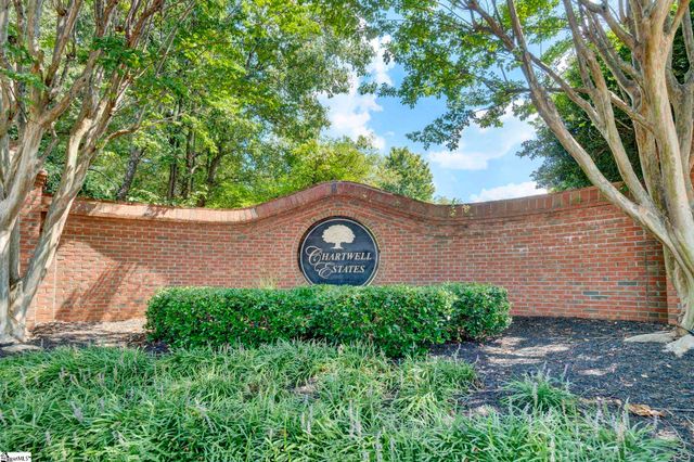 8 Seaside Lane, Greer, SC 29650