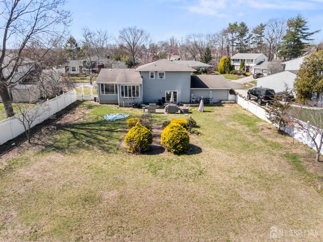 16 Wilmot Road, Sayreville, NJ 08872