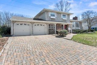 16 Wilmot Road, Sayreville, NJ 08872