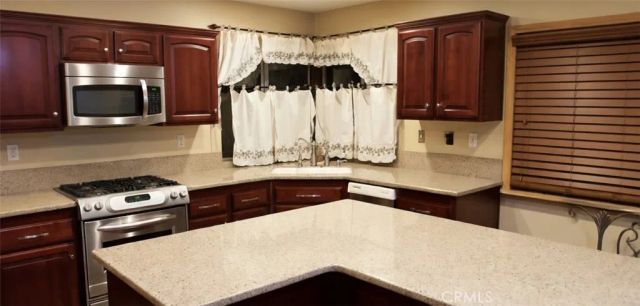 12755 Cardinal Court, Victorville, CA 92392
