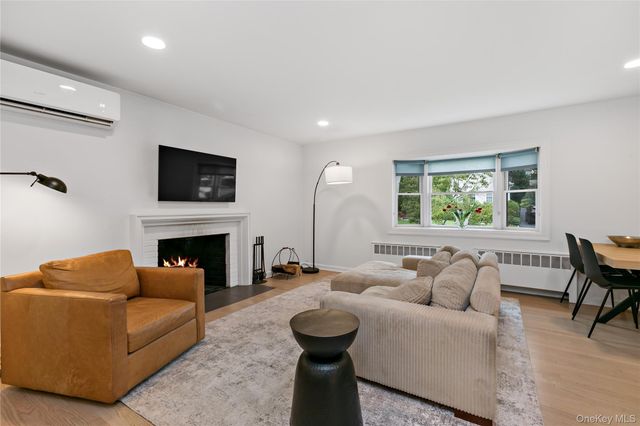 16 Brook Street, Mount Kisco, NY 10549