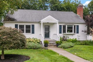 16 Brook Street, Mount Kisco, NY 10549