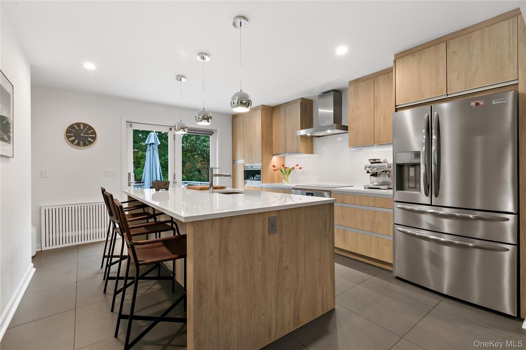 16 Brook Street, Mount Kisco, NY 10549 — photo 5