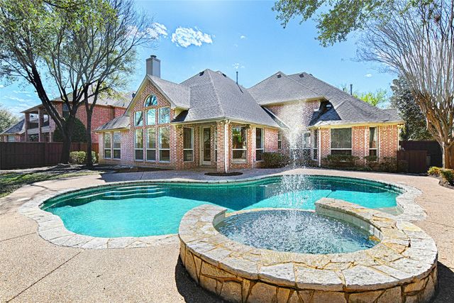5012 Rangewood Drive, Flower Mound, TX 75028