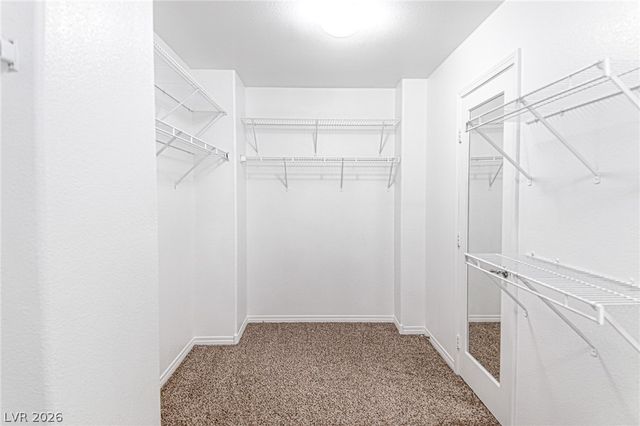 6545 Black Oaks Street, North Las Vegas, NV 89084