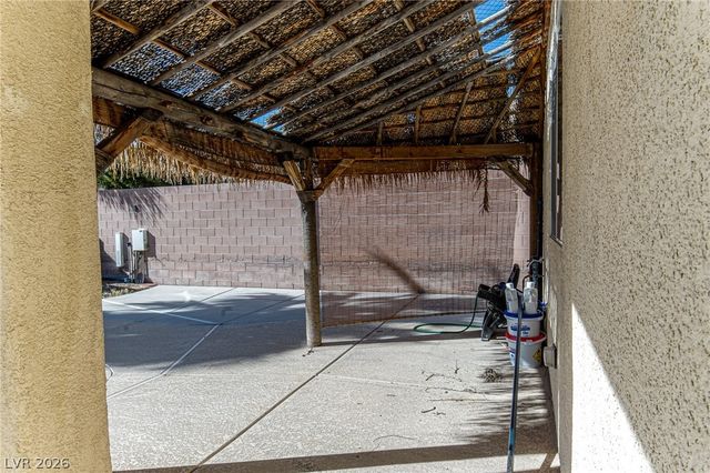 6545 Black Oaks Street, North Las Vegas, NV 89084
