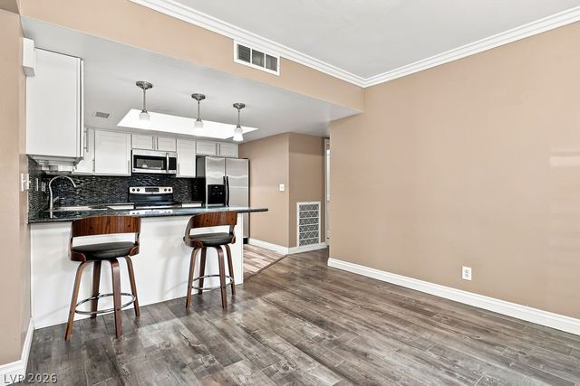 3768 Pilgrim Street, Las Vegas, NV 89121