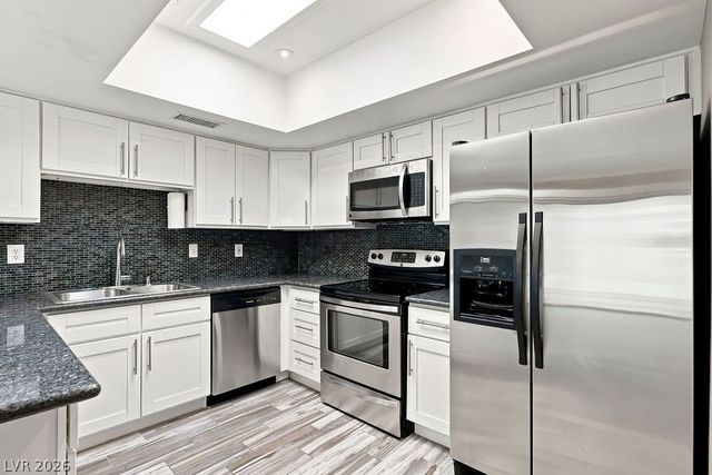 3768 Pilgrim Street, Las Vegas, NV 89121